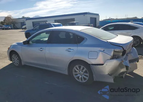 2018 Nissan Altima 2.5 z USA, uszkodzony, nr VIN 1N4AL3AP2JC233456